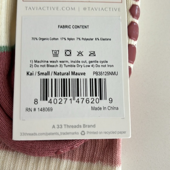 Long Kai pure barre good. Warm cozy and cute. What else can you ask for? - Picture 4 of 6